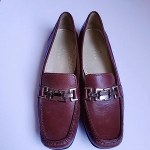 Cole Haan Women's Loafers w/ Link